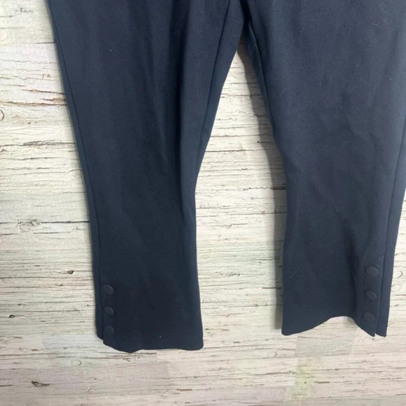 Cabi Keen Kick Flare  Pant #6043 Womens Sz 2 Navy Blue Ponte Knit - Picture 5 of 8